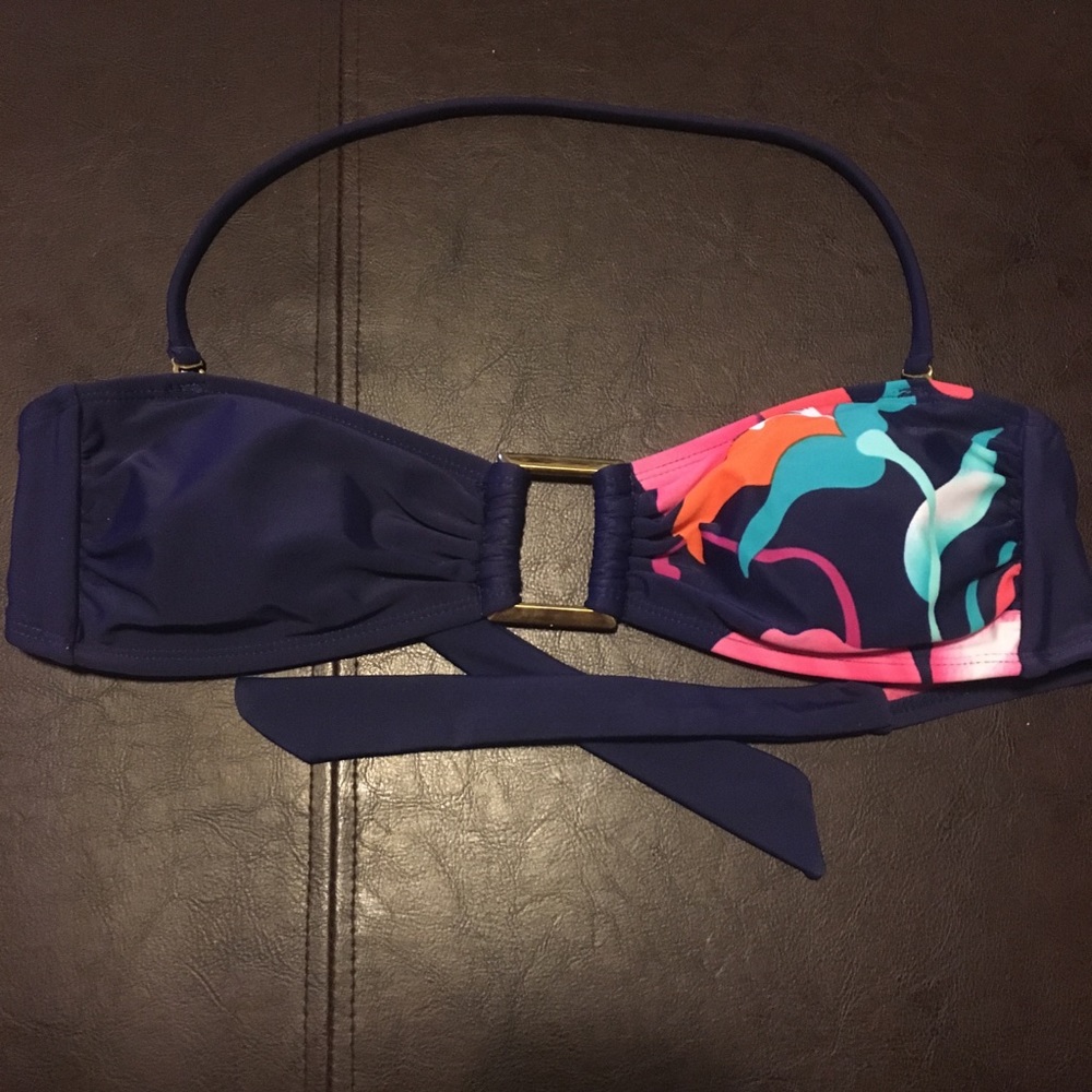 Bikini top NWT